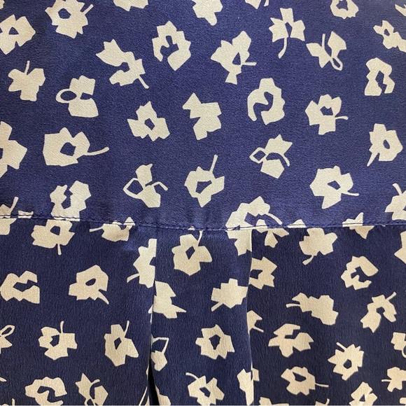 Olivia Von Halle XS silk print pj set - Picture 8 of 14